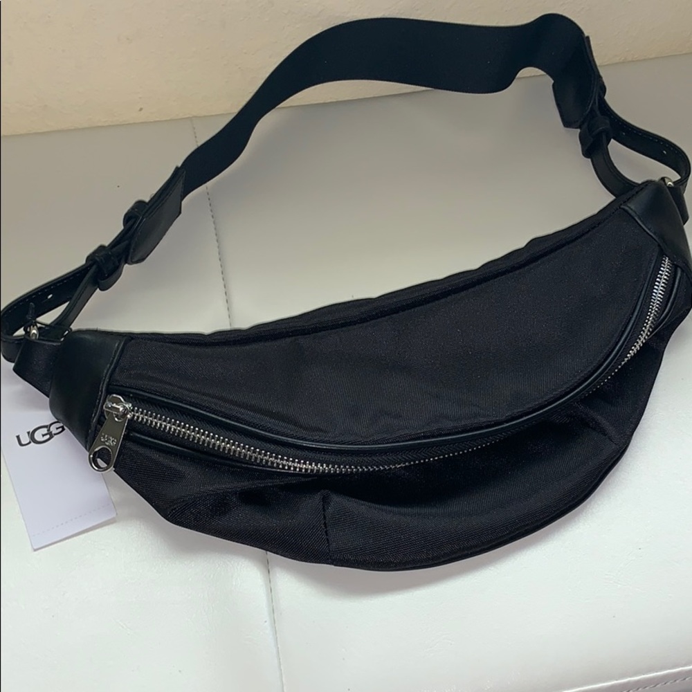 Ugg fanny pack